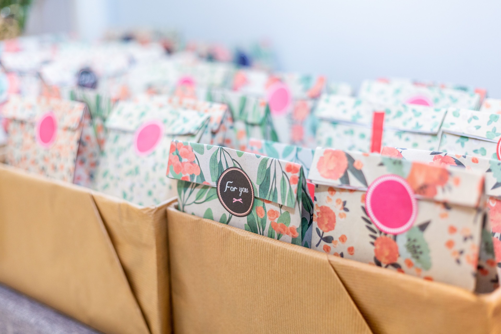wedding gifts for the guests